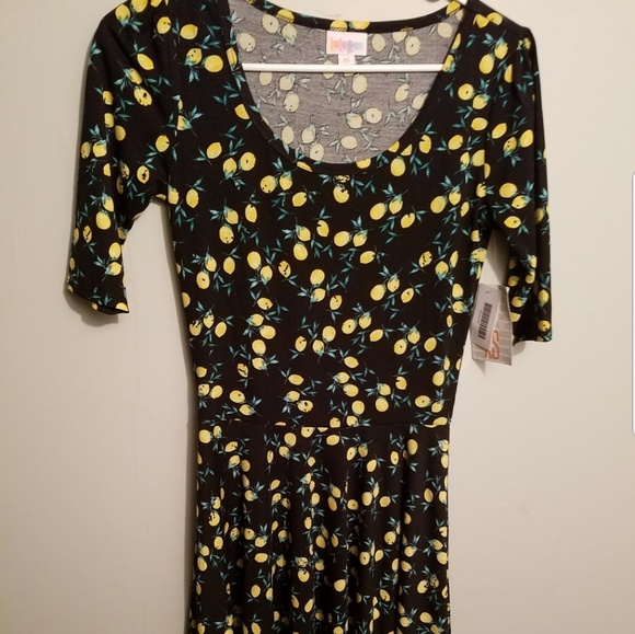 Xs Nicole dresses - Picture 1 of 3